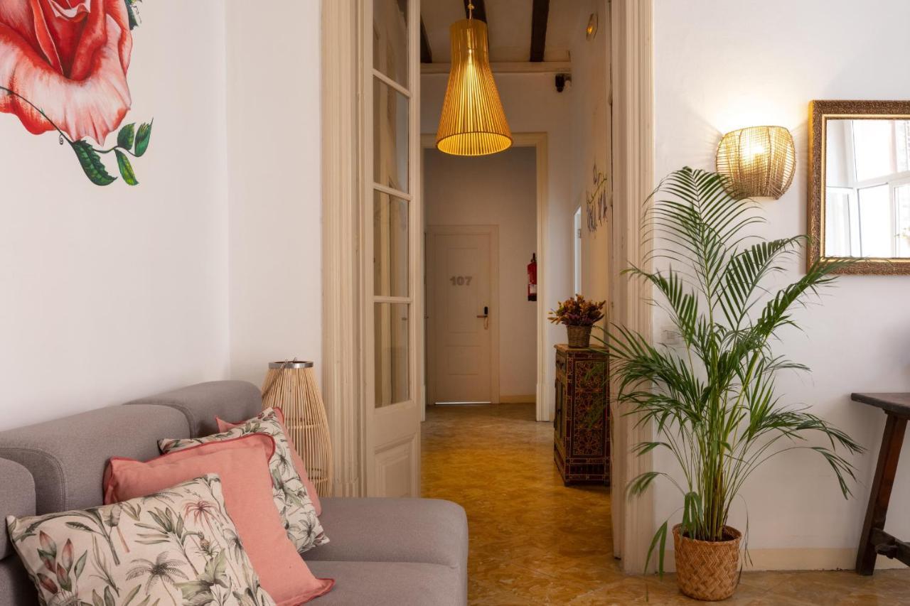 Antonios Hostal Sitges Eksteriør bilde
