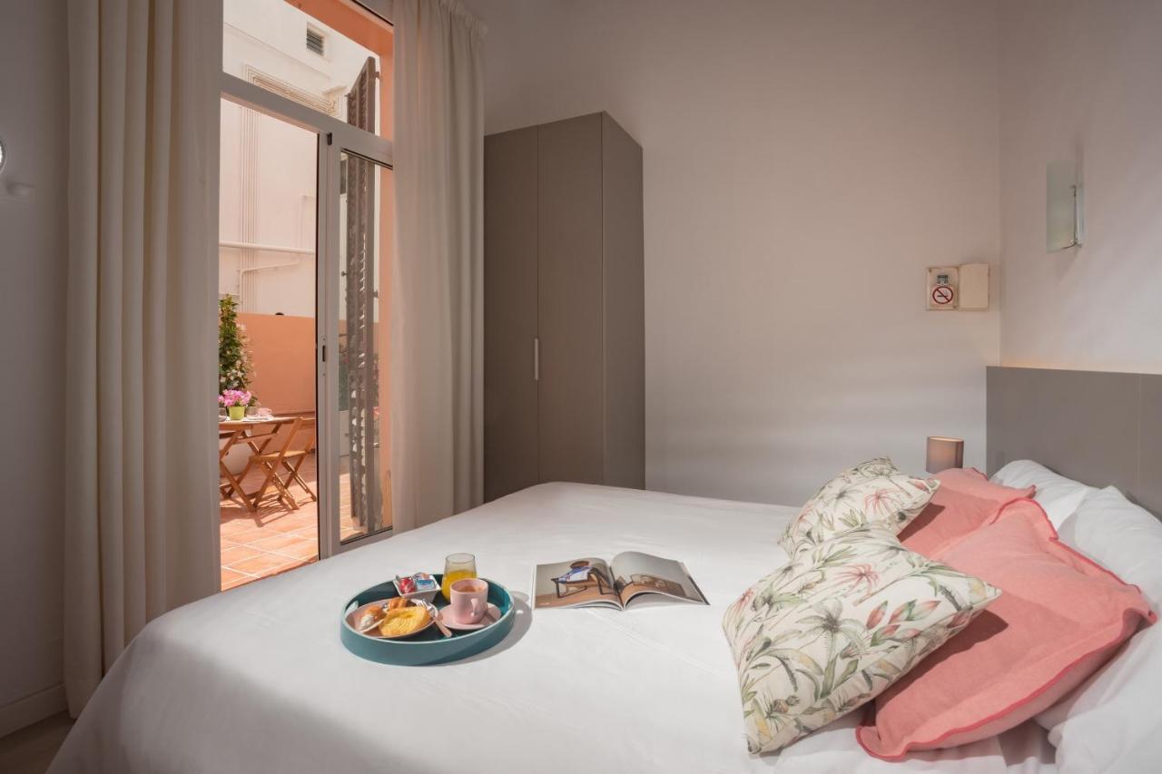 Antonios Hostal Sitges Eksteriør bilde