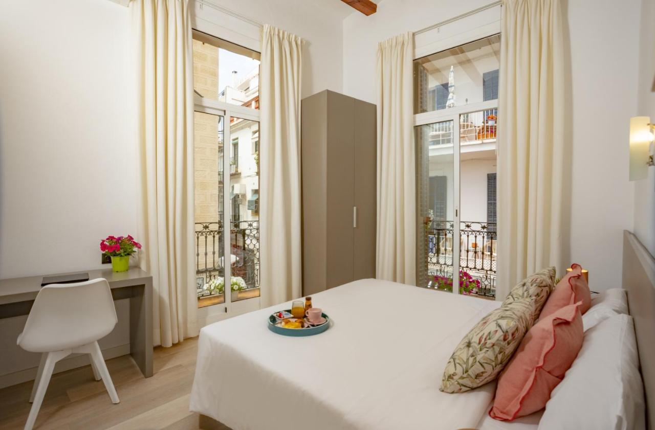 Antonios Hostal Sitges Eksteriør bilde